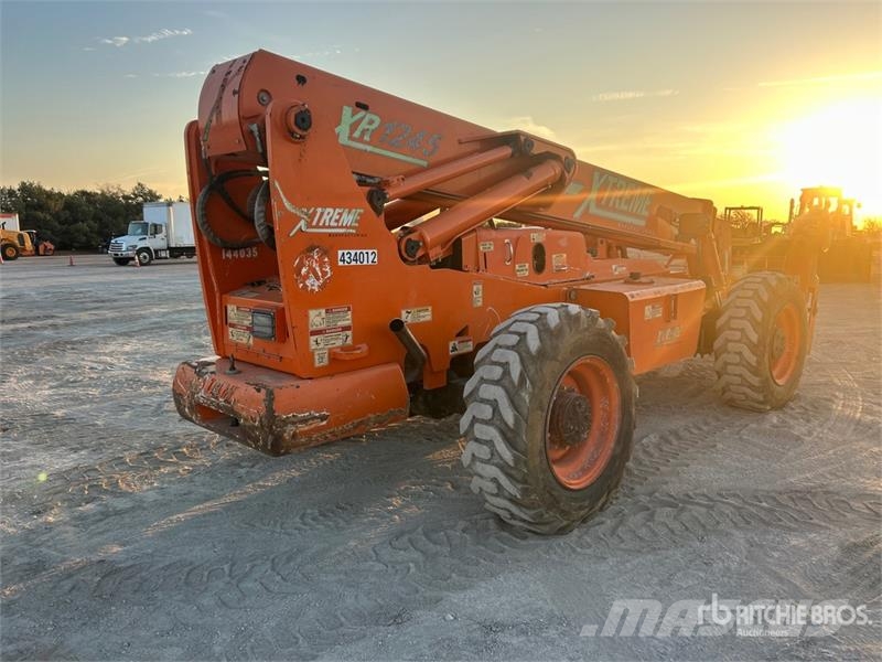 Xtreme XR1245 Telehandler Teleskopski viljuškari