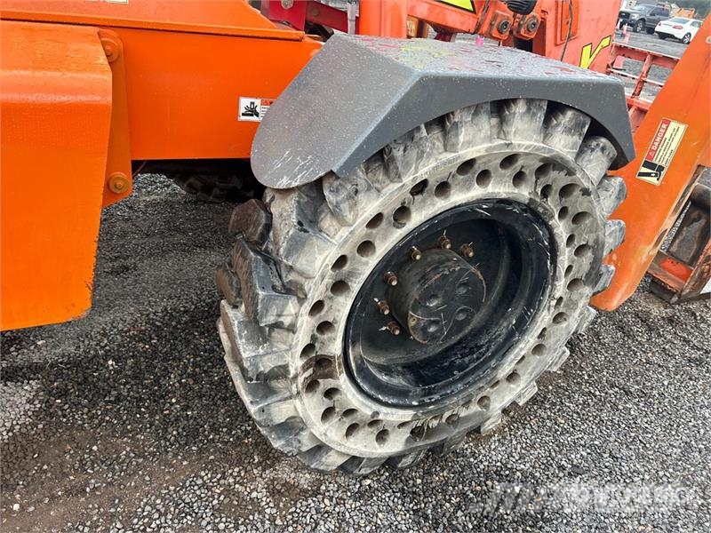 Xtreme XR1245 Telehandler Carretillas telescópicas