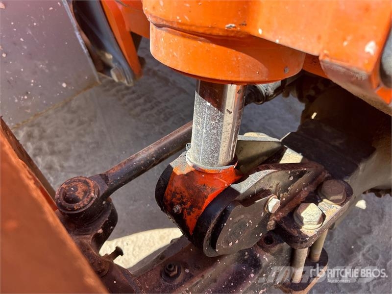 Xtreme XR1245 Telehandler Sollevatori telescopici