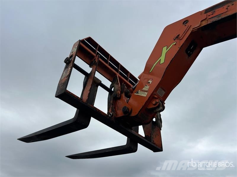 Xtreme XR1245 Telehandler مناولات متداخلة