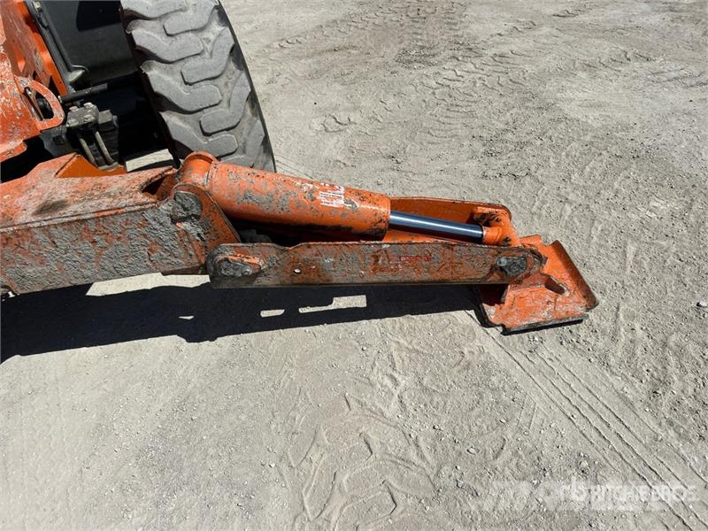 Xtreme XR1245 Telehandler Sollevatori telescopici