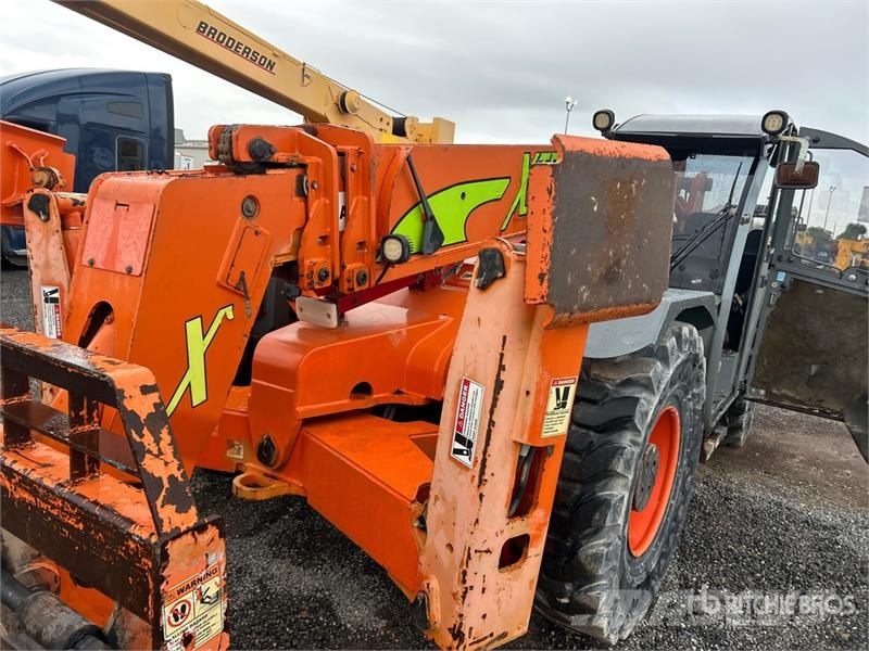 Xtreme XR1245 Telehandler مناولات متداخلة