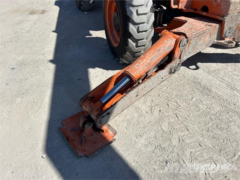 Xtreme XR1245 Telehandler Sollevatori telescopici