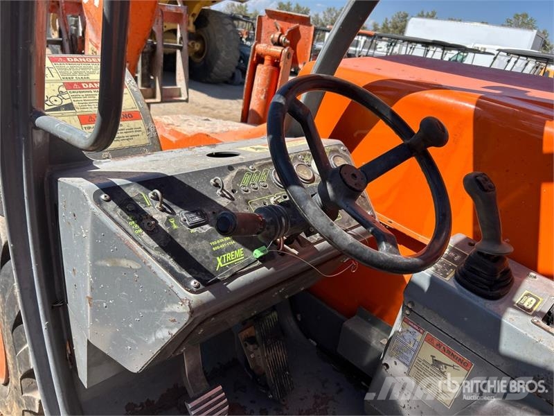 Xtreme XR1245 Telehandler Sollevatori telescopici