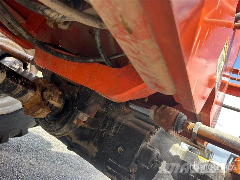 Xtreme XR842 Telehandler Manipuladores telescópicos