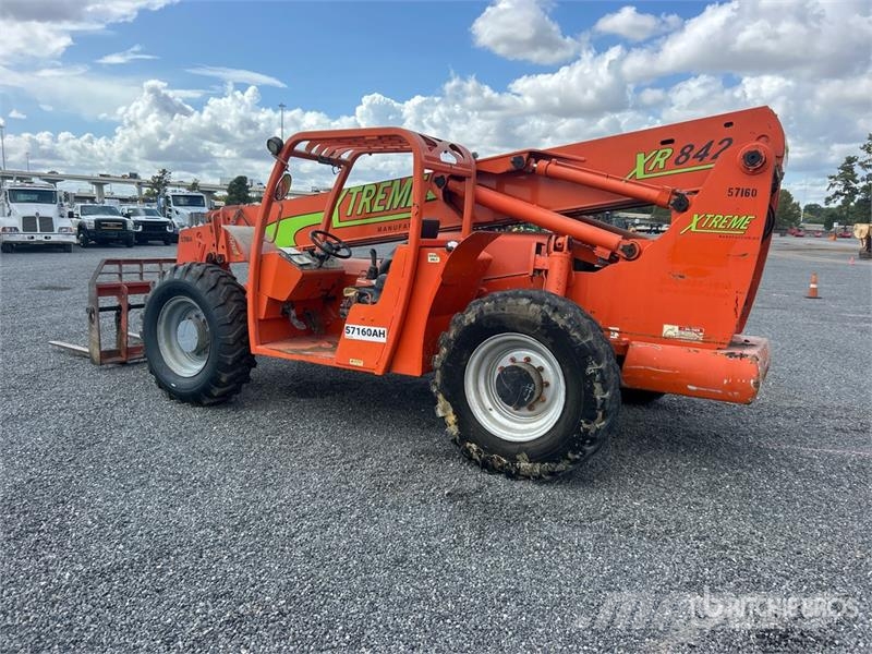 Xtreme XR842 Telehandler Manipuladores telescópicos