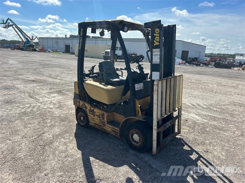 Yale 40VX Pneumatic Tire Forklift Viljuškari - ostalo