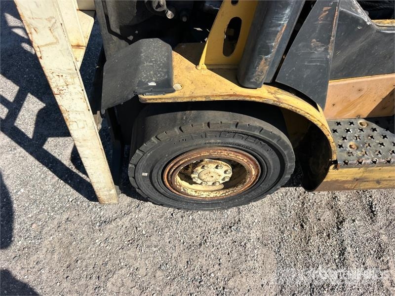 Yale 40VX Pneumatic Tire Forklift Viljuškari - ostalo