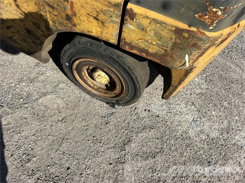 Yale 40VX Pneumatic Tire Forklift Viljuškari - ostalo