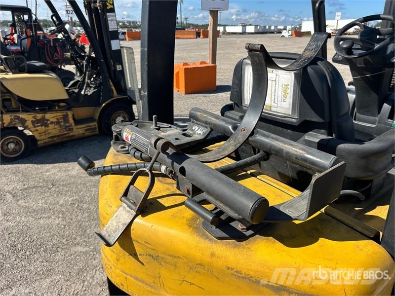 Yale 4800 lb Cushion Tire Forklift 그 외 지게차