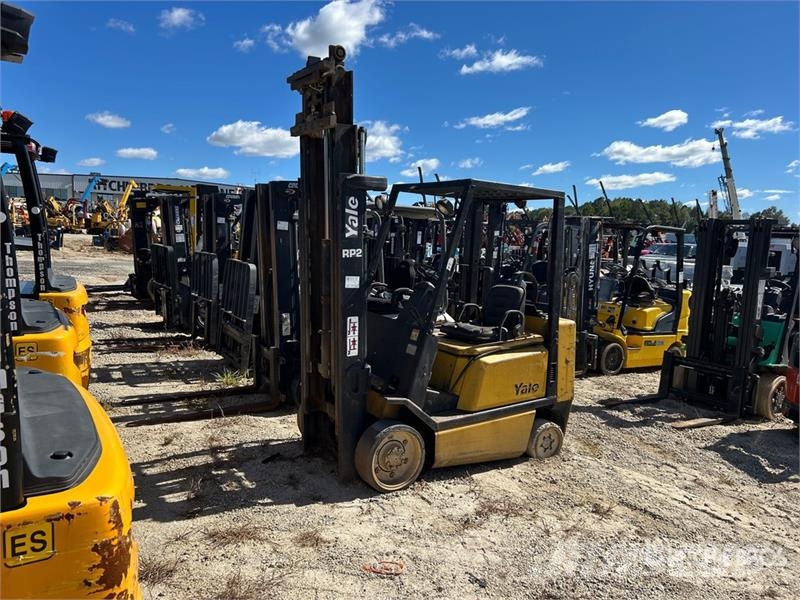 Yale 4800 lb Cushion Tire Forklift Další