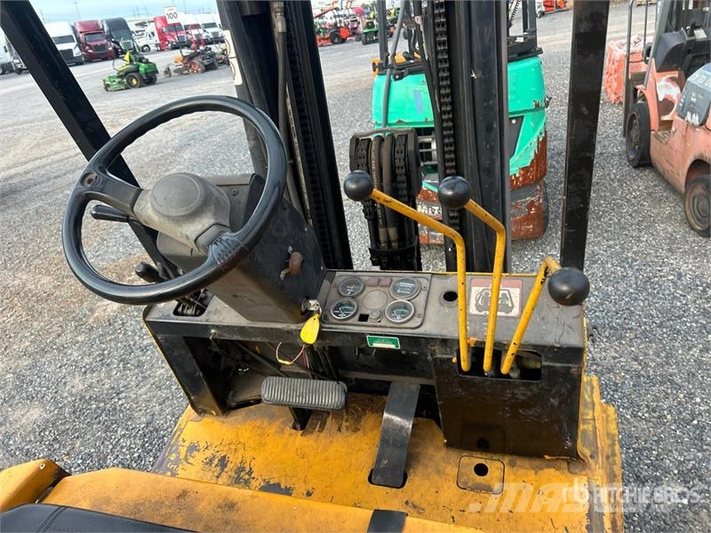 Yale Cushion Tire Forklift フォークリフト - その他