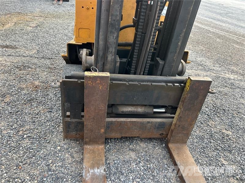 Yale Cushion Tire Forklift フォークリフト - その他