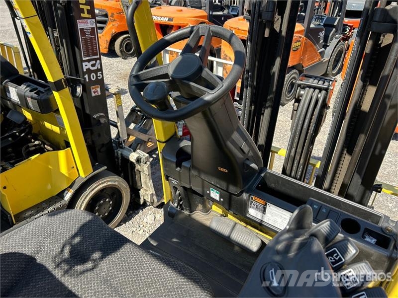 Yale E50XN-33 4550 lb Electric Forklift (Inoperable) Carrelli elevatori elettrici
