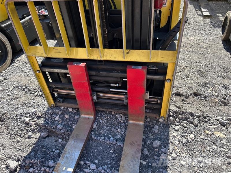 Yale E50XN-33 4550 lb Electric Forklift (Inoperable) Carrelli elevatori elettrici