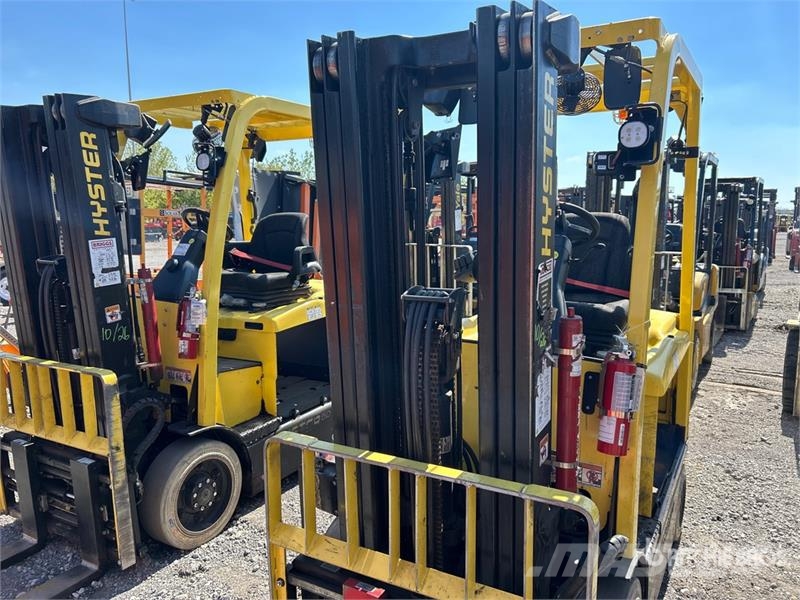 Yale E50XN-33 4550 lb Electric Forklift (Inoperable) Carrelli elevatori elettrici