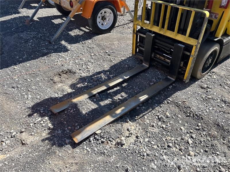 Yale E50XN-33 4550 lb Electric Forklift (Inoperable) Carrelli elevatori elettrici