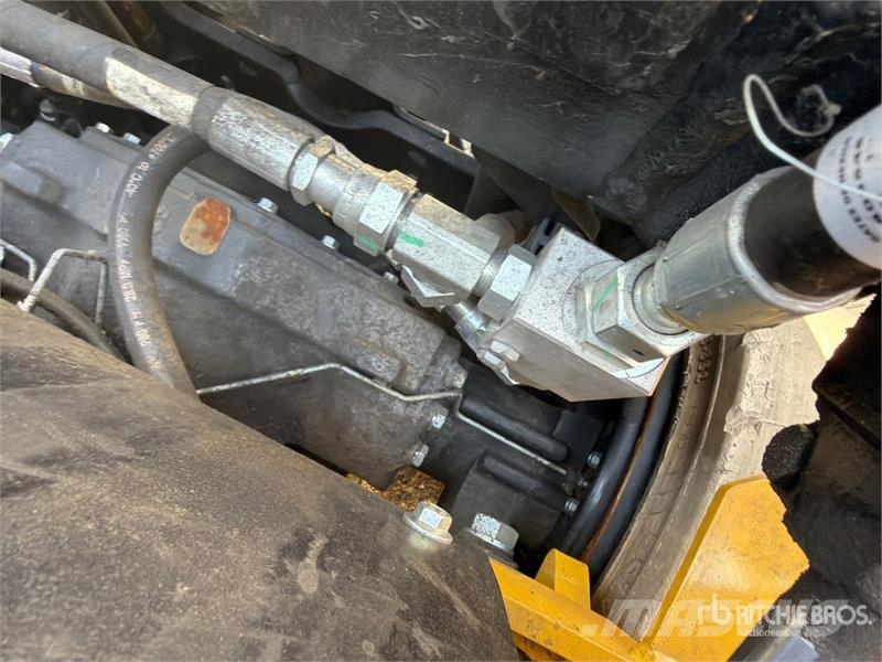 Yale ERC050VG 4400 lb Electric Forklift Elektrostapler