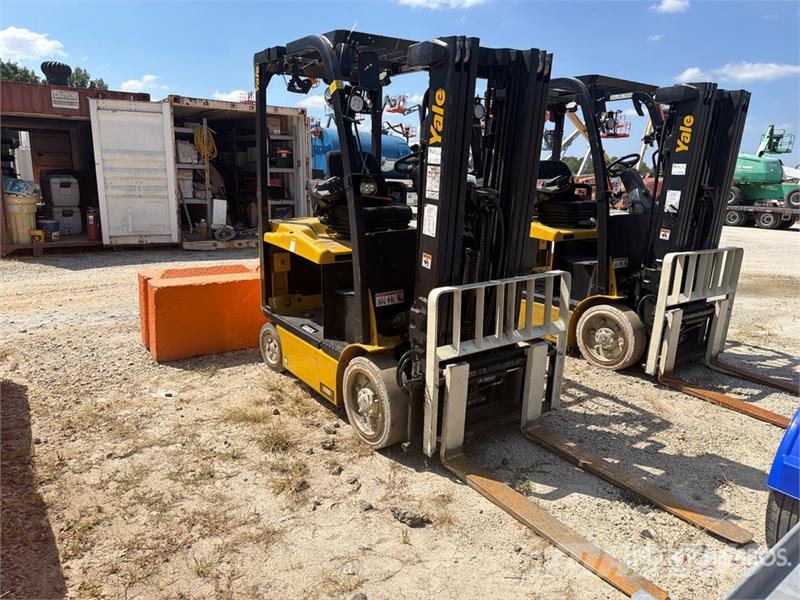 Yale ERC050VG 4400 lb Electric Forklift Električni viličari