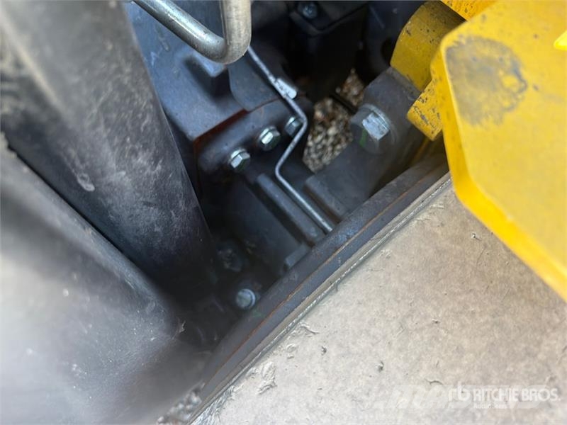 Yale ERC050VG 4400 lb Electric Forklift Elektrostapler