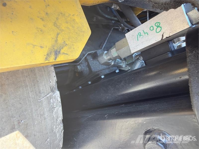 Yale ERC050VG 4400 lb Electric Forklift Elektrostapler