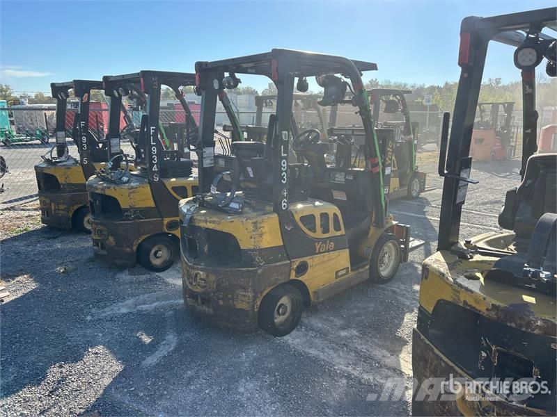 Yale GC040LX 4000 lb Forklift フォークリフト - その他