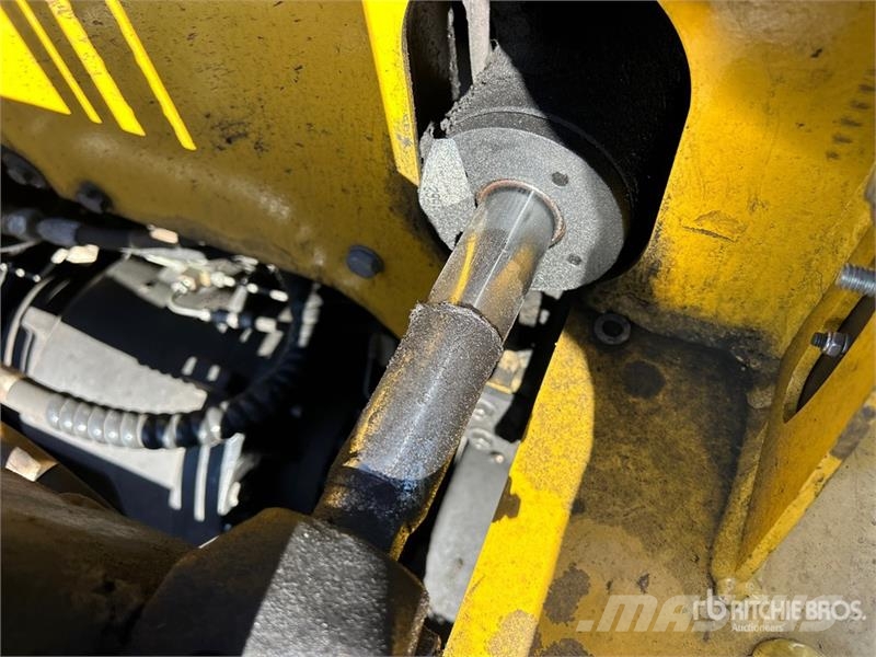 Yale GC040LX 4000 lb Forklift شاحنات ذات رافعات شوكية - أخرى