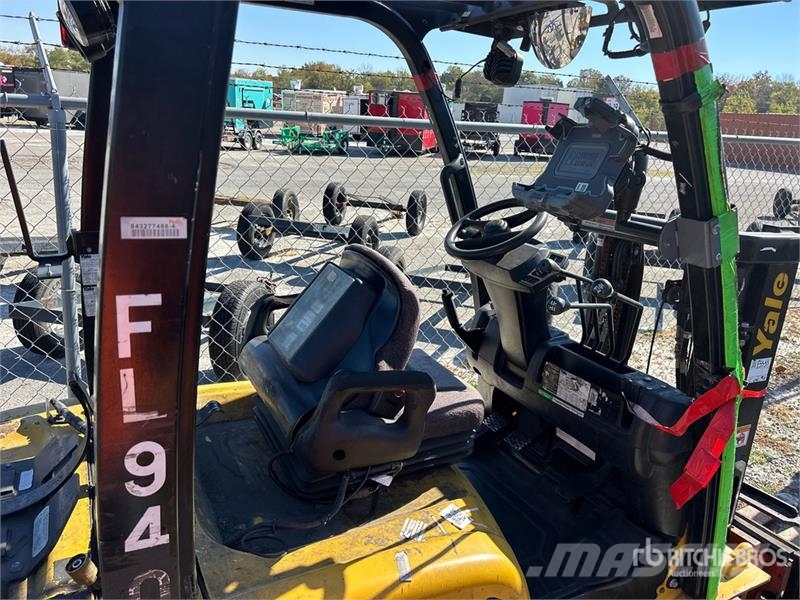 Yale GC040LX 4000 lb Forklift شاحنات ذات رافعات شوكية - أخرى