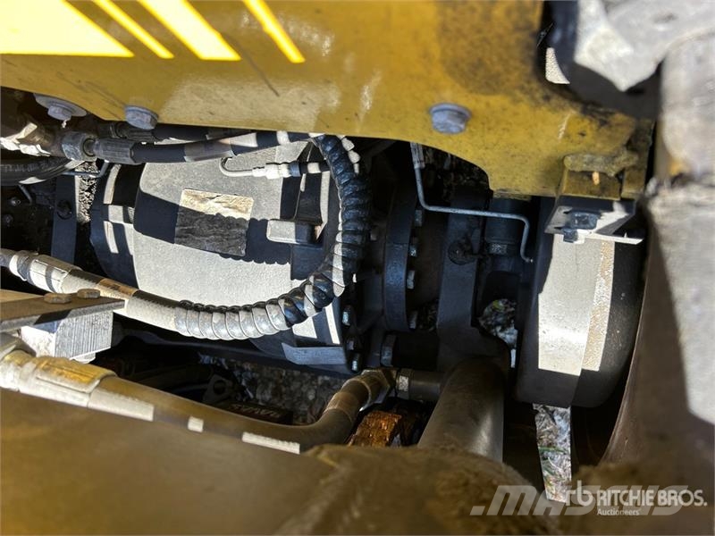 Yale GC040LX 4000 lb Forklift شاحنات ذات رافعات شوكية - أخرى