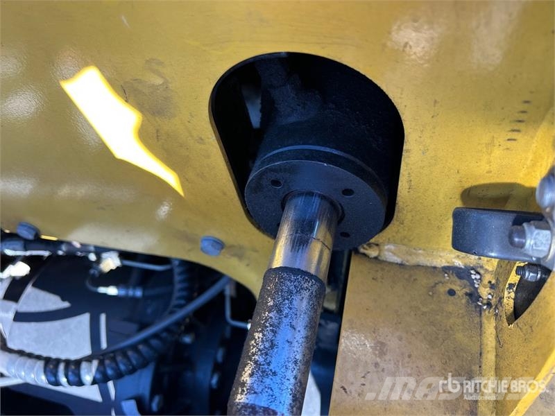 Yale GC040LX 4000 lb Forklift 그 외 지게차