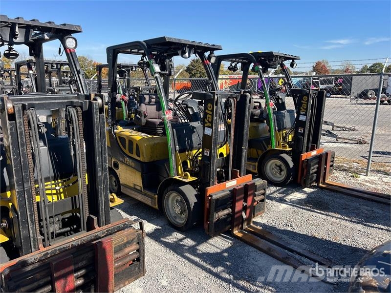 Yale GC040LX 4000 lb Forklift شاحنات ذات رافعات شوكية - أخرى
