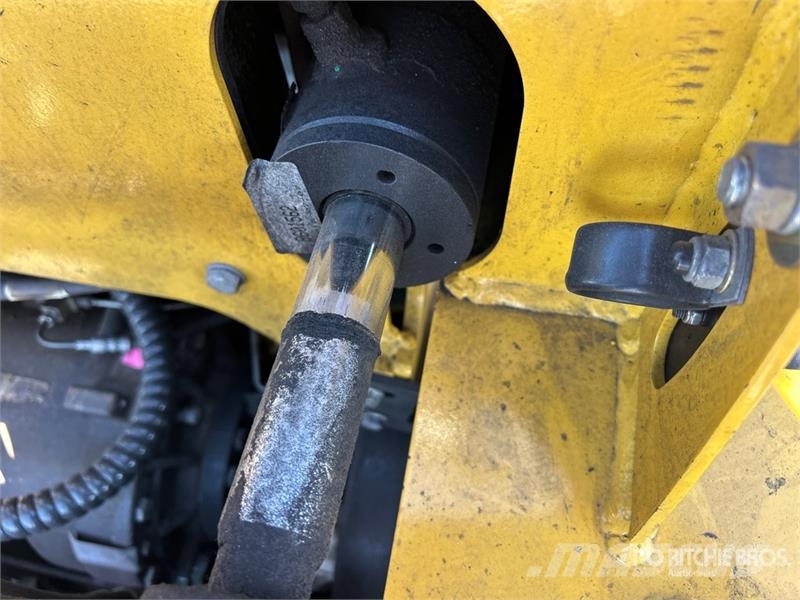 Yale GC040LX 4000 lb Forklift フォークリフト - その他