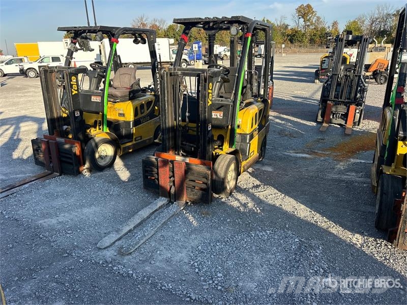 Yale GC040LX 4000 lb Forklift フォークリフト - その他