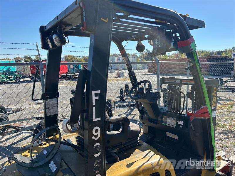 Yale GC040LX 4000 lb Forklift شاحنات ذات رافعات شوكية - أخرى
