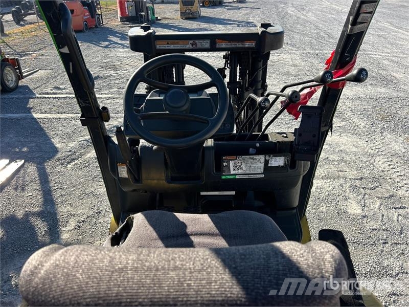 Yale GC040LX 4000 lb Forklift フォークリフト - その他