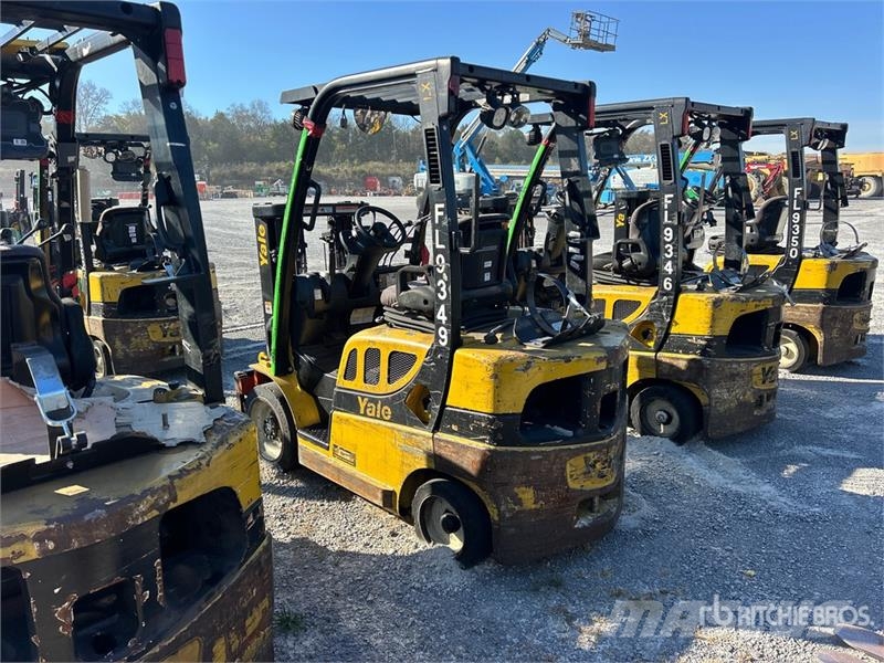 Yale GC040LX 4000 lb Forklift フォークリフト - その他