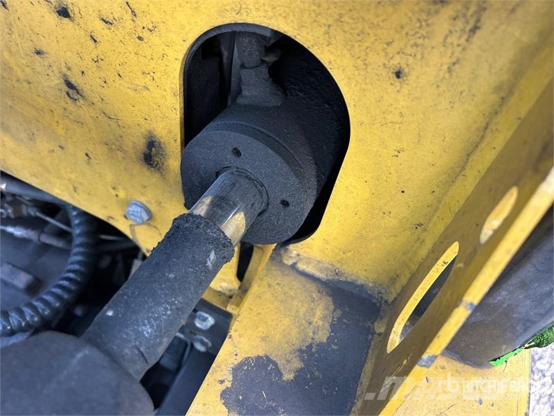 Yale GC040LX 4000 lb Forklift フォークリフト - その他