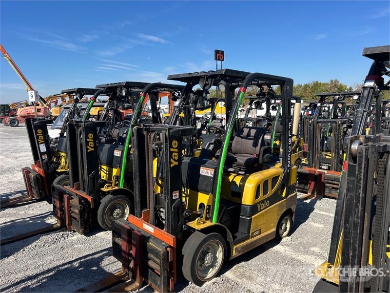 Yale GC040LX 4000 lb Forklift شاحنات ذات رافعات شوكية - أخرى