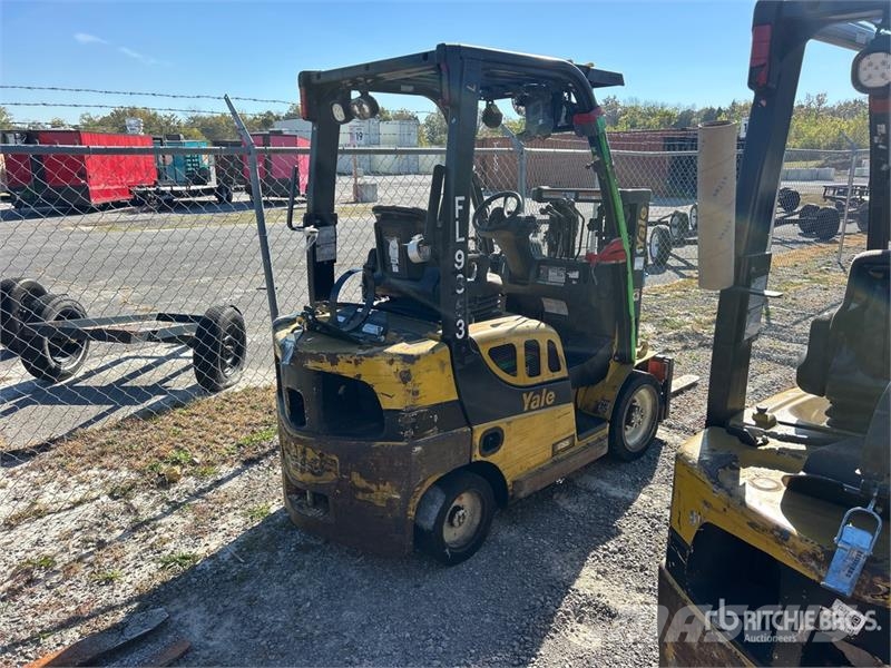 Yale GC040LX 4000 lb Forklift شاحنات ذات رافعات شوكية - أخرى