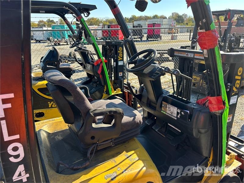 Yale GC040LX 4000 lb Forklift 그 외 지게차