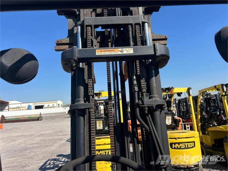 Yale GLC050RFNUAE082 5000 lb Cushion Tire Forklift شاحنات ذات رافعات شوكية - أخرى