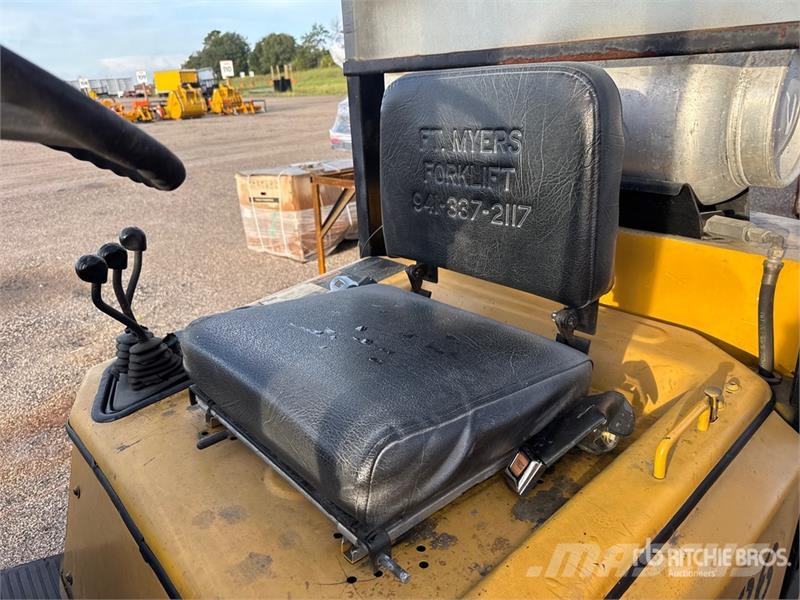 Yale GLC060TGNUAE094 6000 lb Cushion Tire Forklift Andere Gabelstapler
