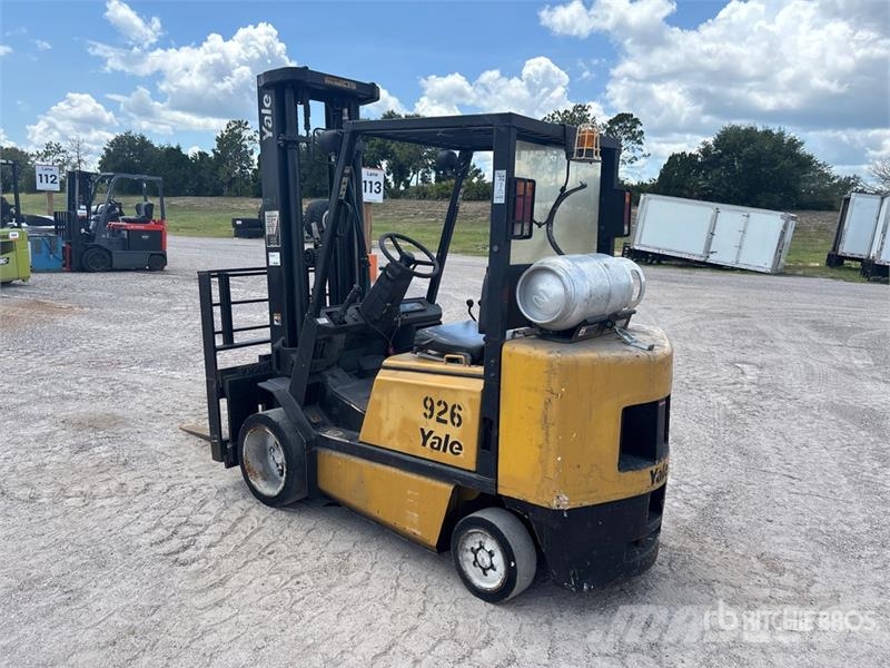 Yale GLC060TGNUAE094 6000 lb Cushion Tire Forklift Andere Gabelstapler