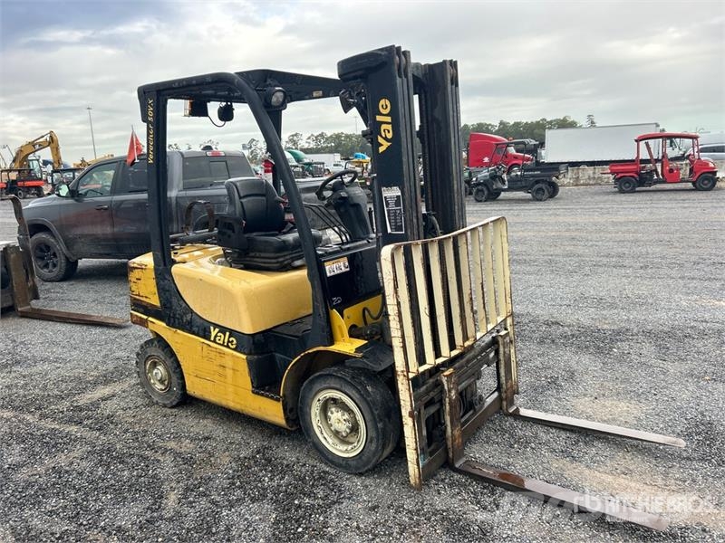 Yale GLP050VXNVSE086 4800 lb Pneumatic Tire Forklift 그 외 지게차