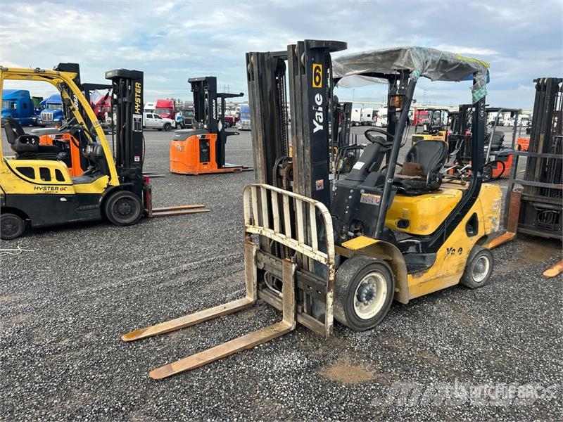Yale GLP05QUX Pneumatic Tire Forklift Другие складские механизмы