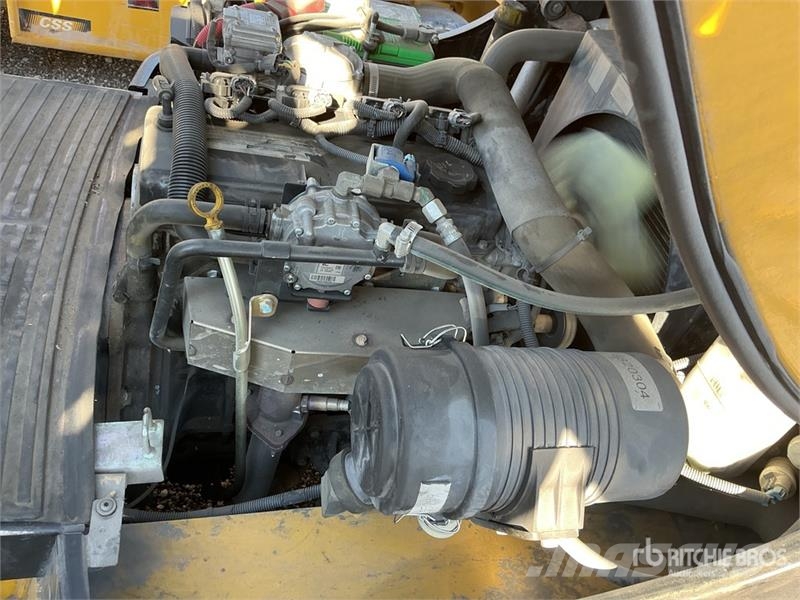 Yale GP060MX 5700 lb Cushion Tire Forklift Viličari - ostalo