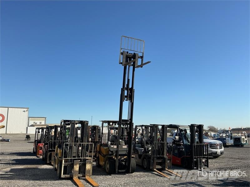 Yale GP060MX 5700 lb Cushion Tire Forklift Viličari - ostalo