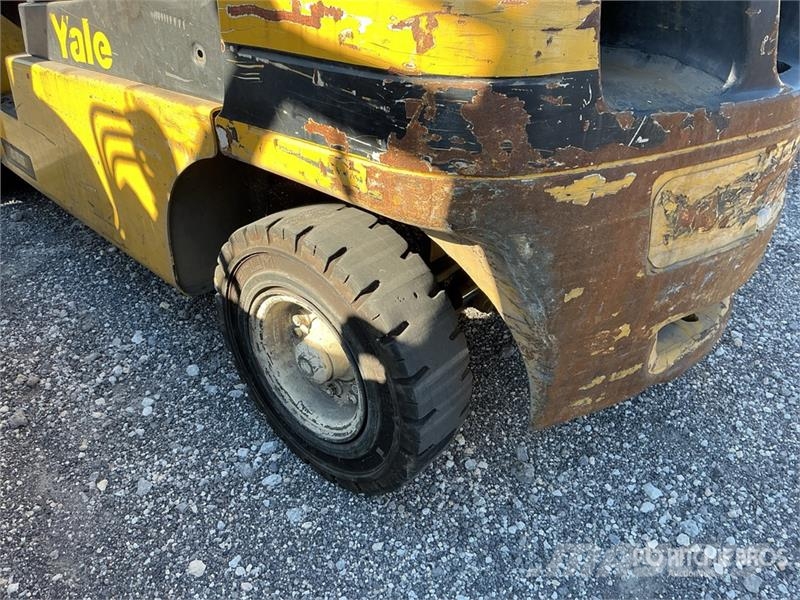 Yale GP060MX 5700 lb Cushion Tire Forklift Viličari - ostalo