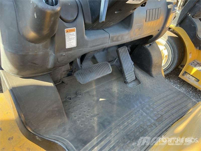 Yale GP060MX 5700 lb Cushion Tire Forklift Viličari - ostalo