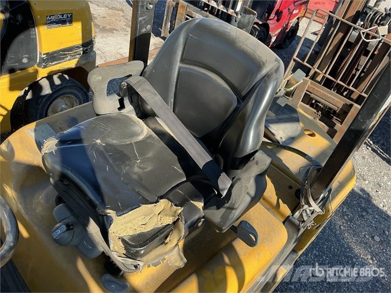 Yale GP060MX 5700 lb Cushion Tire Forklift Viličari - ostalo